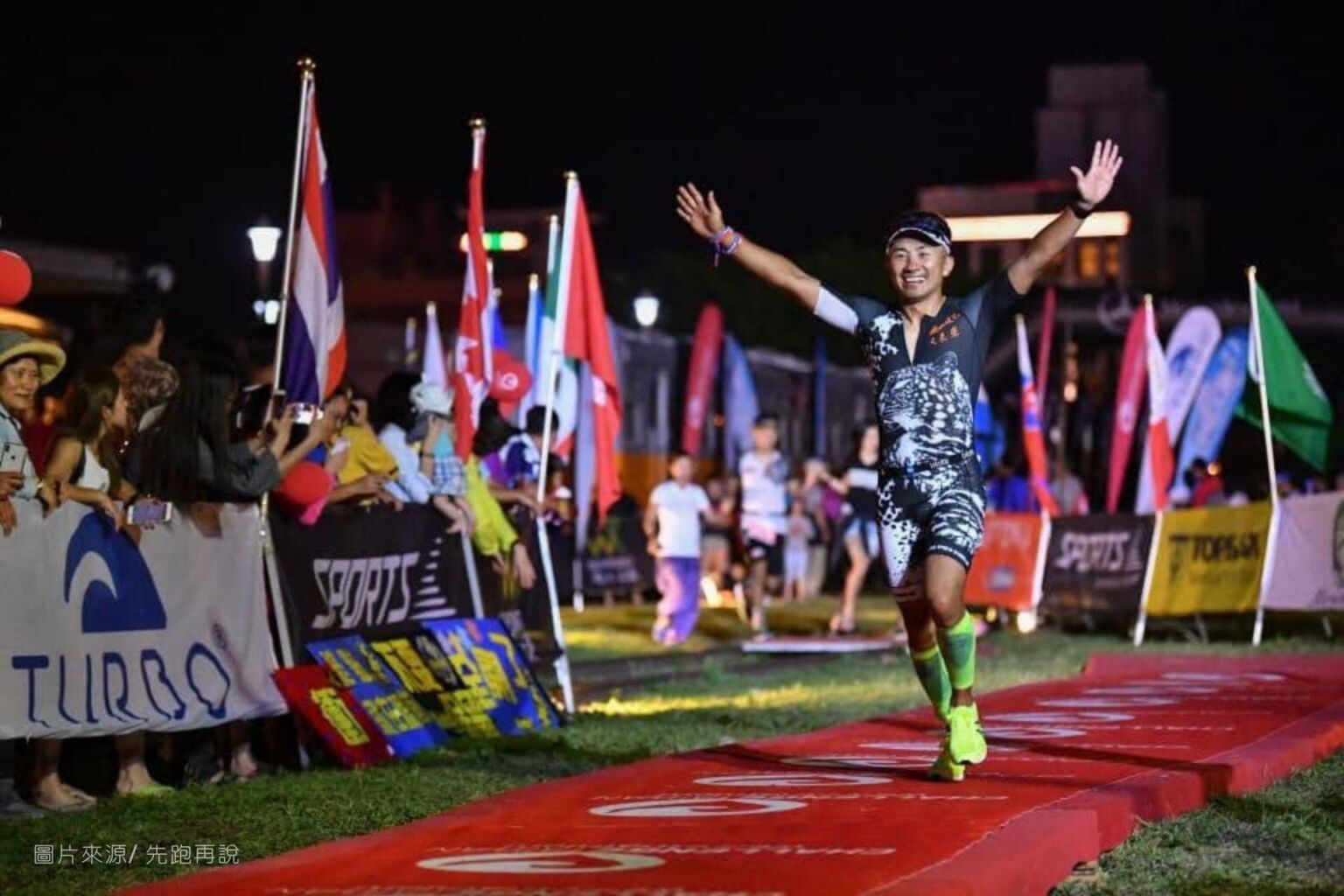 跑步，就是件邊算腳步邊看夕陽的事情 - 封面圖